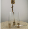 Καθαρό γυαλί που συνδέεται με βάζο λουλουδιών δοκιμαστικού σωλήνα